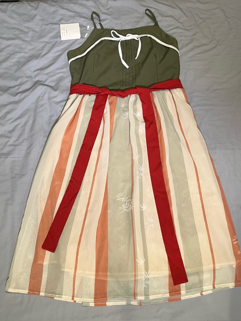 Green hanyuansu spaghetti strap dress